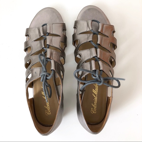 Colonial Madness Leather Cutout Sandal in Pewter. - Picture 4 of 8